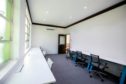 Paragon Medical Centre (D3), Office #452877871